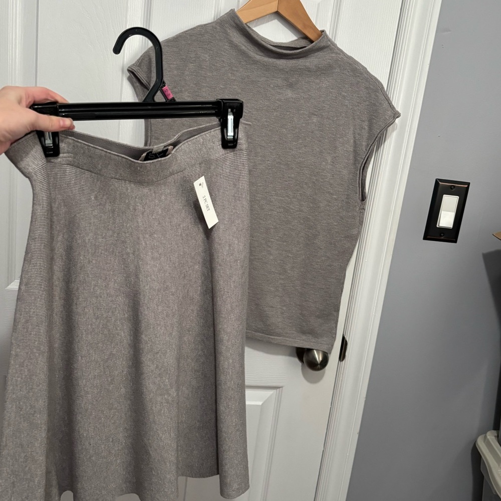 Sioni Light Gray Two-Piece Set